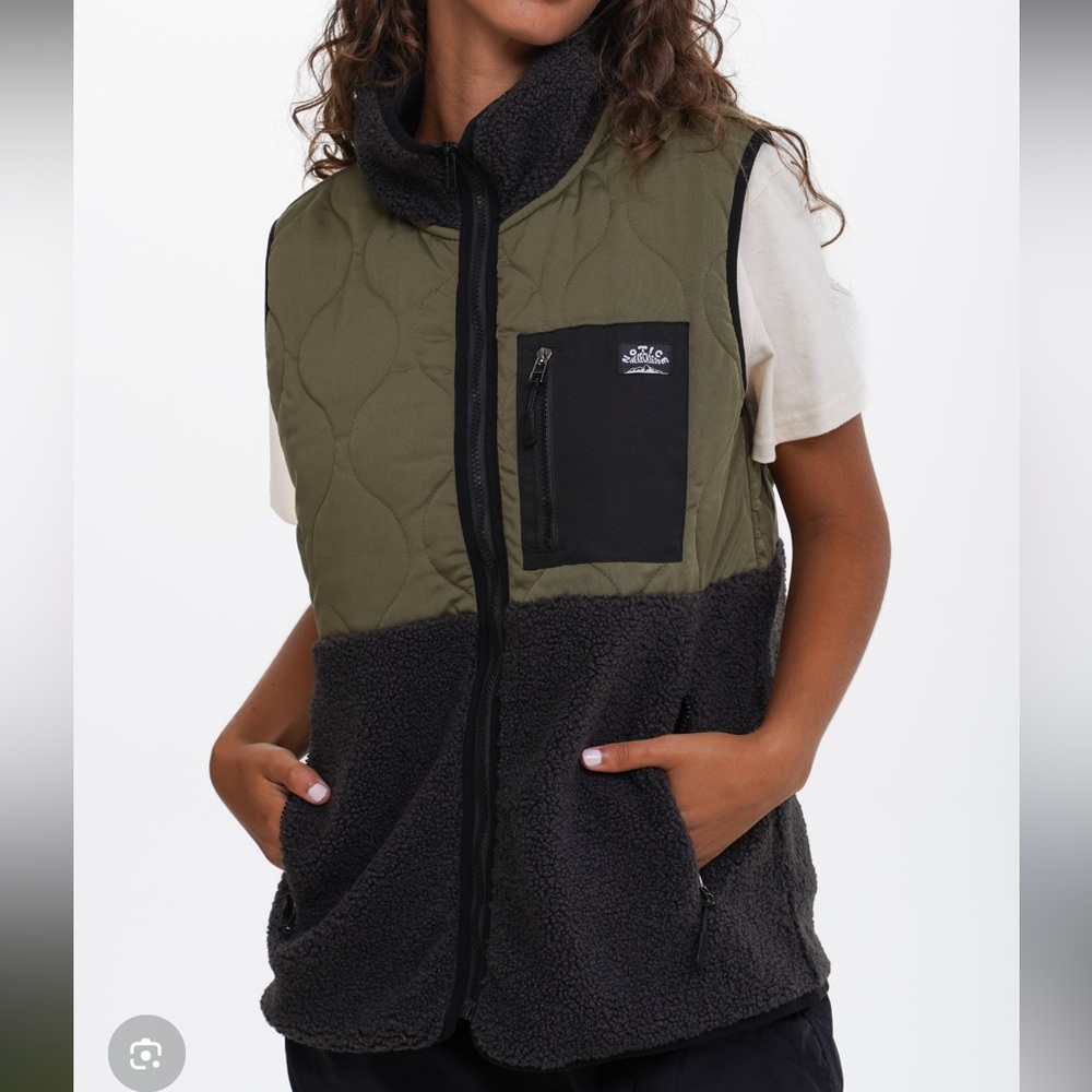 Notice the Reckless Vest